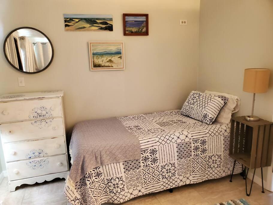 Vila 3 Bed, 2 Bath, Waterfront, Dock, Large Driveway Tavares Exteriér fotografie